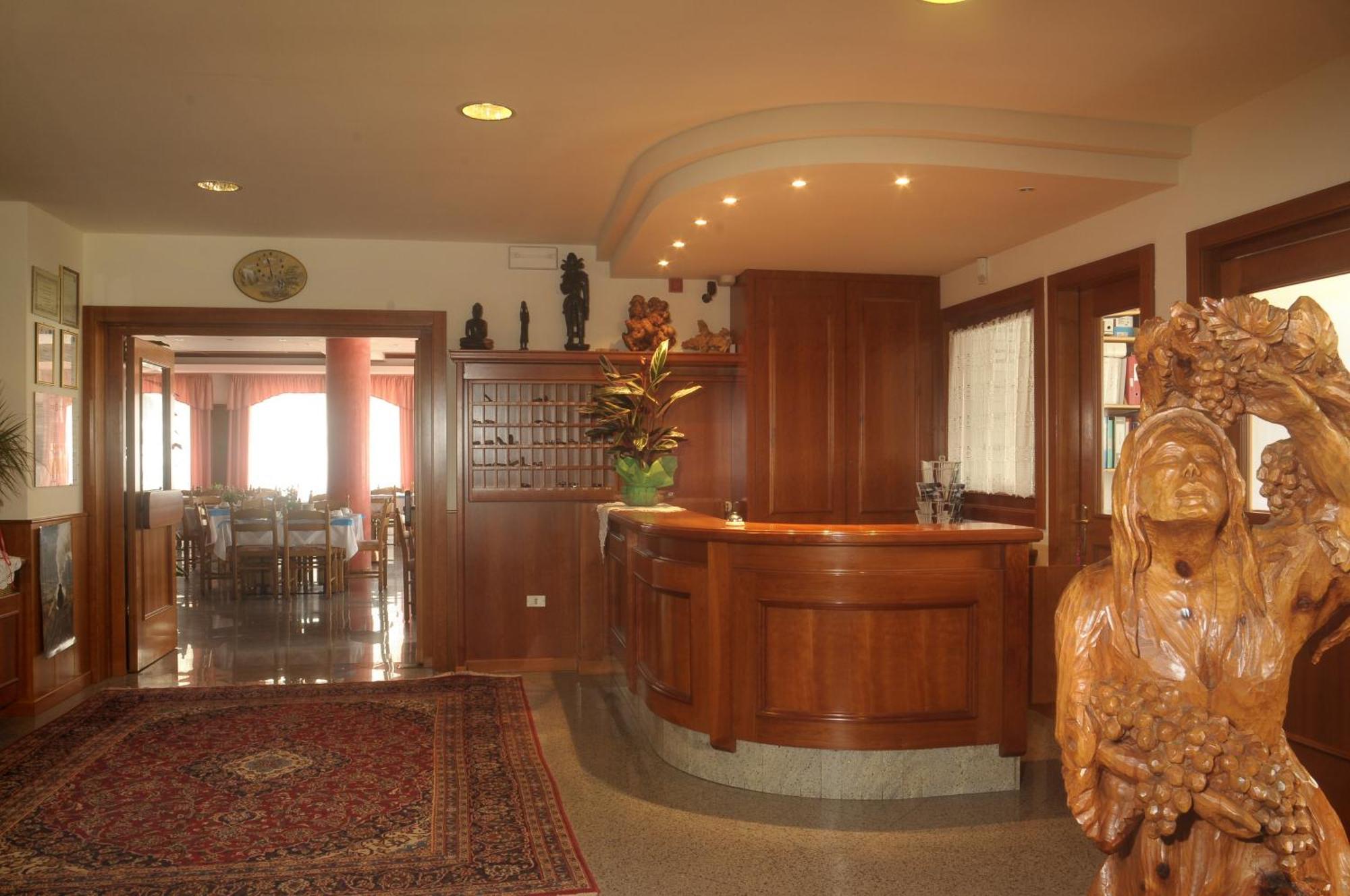 Hotel Bellaria Levico Terme Dış mekan fotoğraf