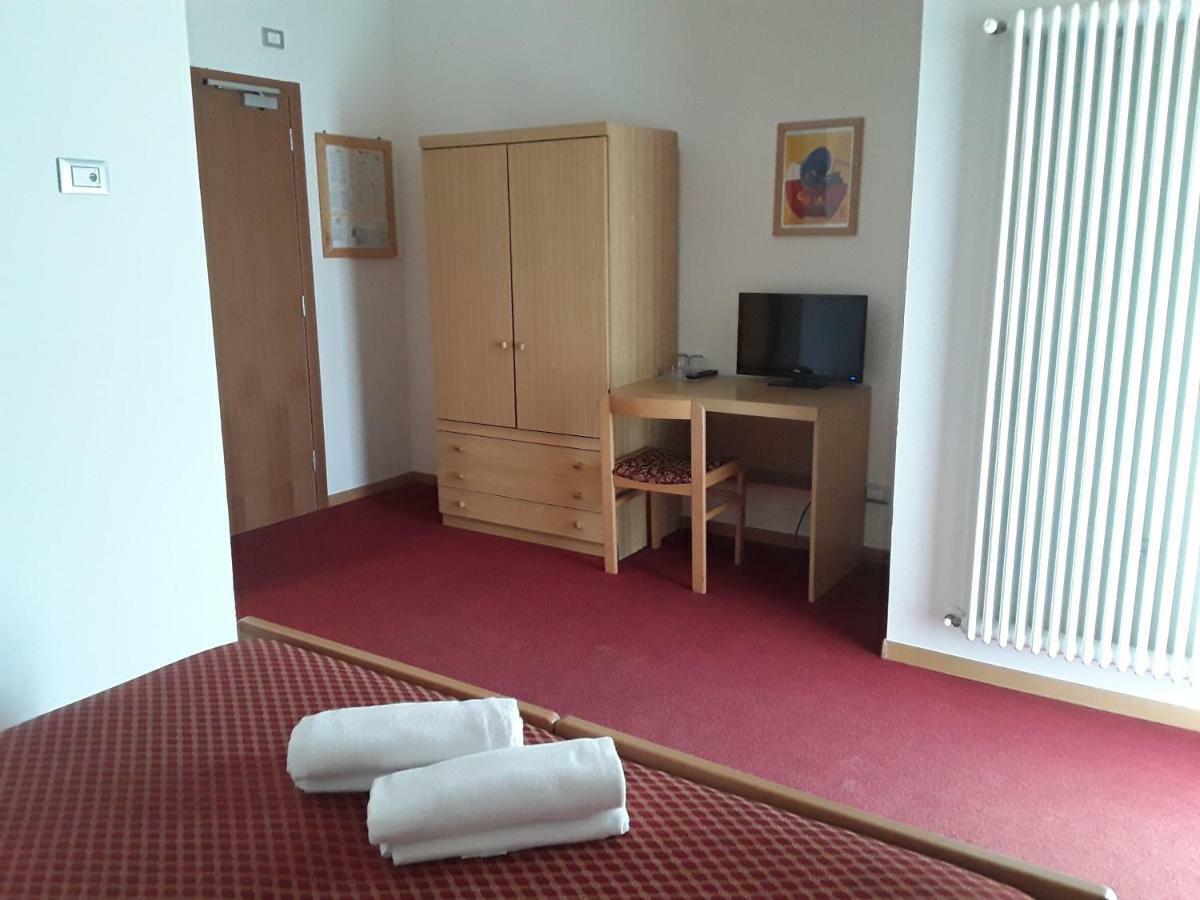 Hotel Bellaria Levico Terme Dış mekan fotoğraf